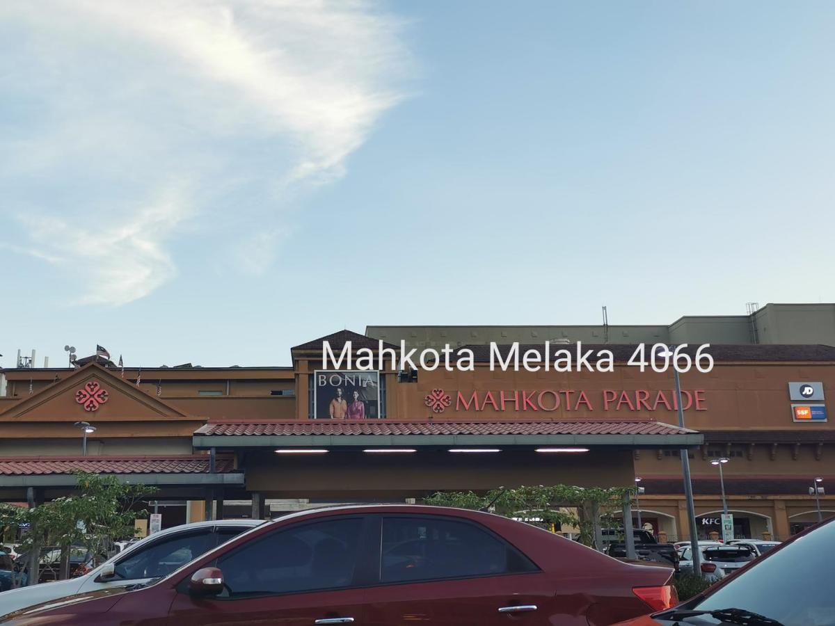 Homestay Melaka Mahkota Melaya Raya Eksteriør bilde